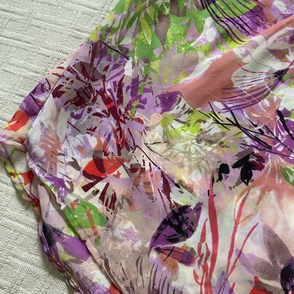 Allen B. Schwartz Y2K floral sheer top. - Picture 4 of 8